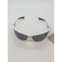 SUNGLASSES S10 (WHITE FRAME GREY LENS)